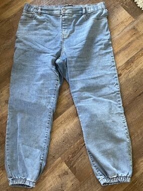 Women’s Light Blue Jeggings - Comfortable Stretch Fit